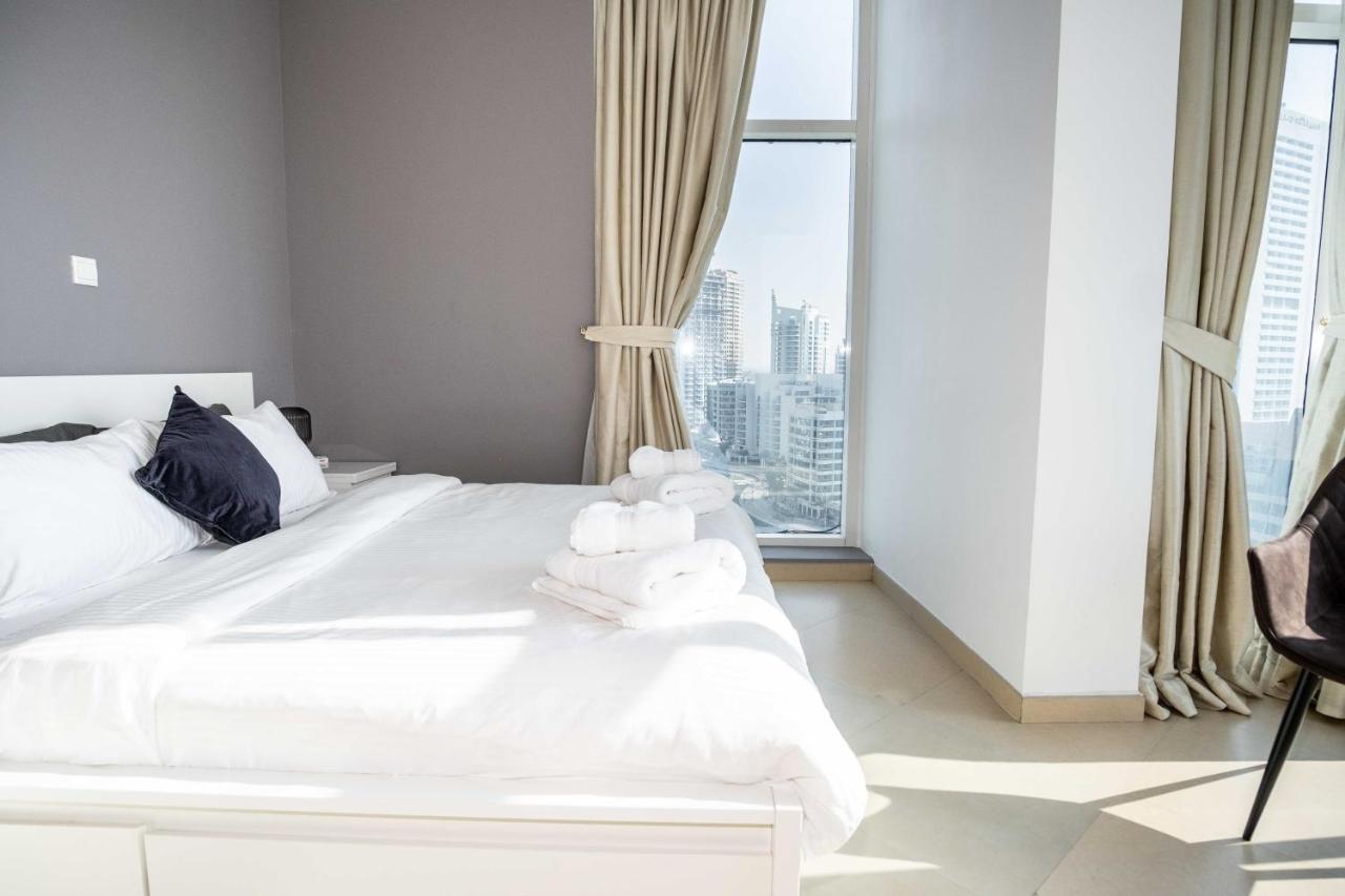 Wsuites - Big Terrace With Beautiful Marina View Dubai Bagian luar foto